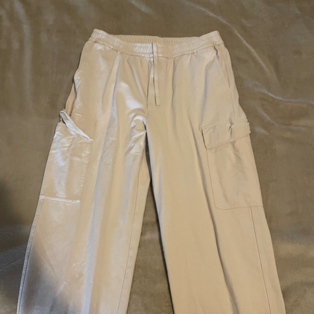 Uniqlo Men's Light Beige Cargo Joggers
